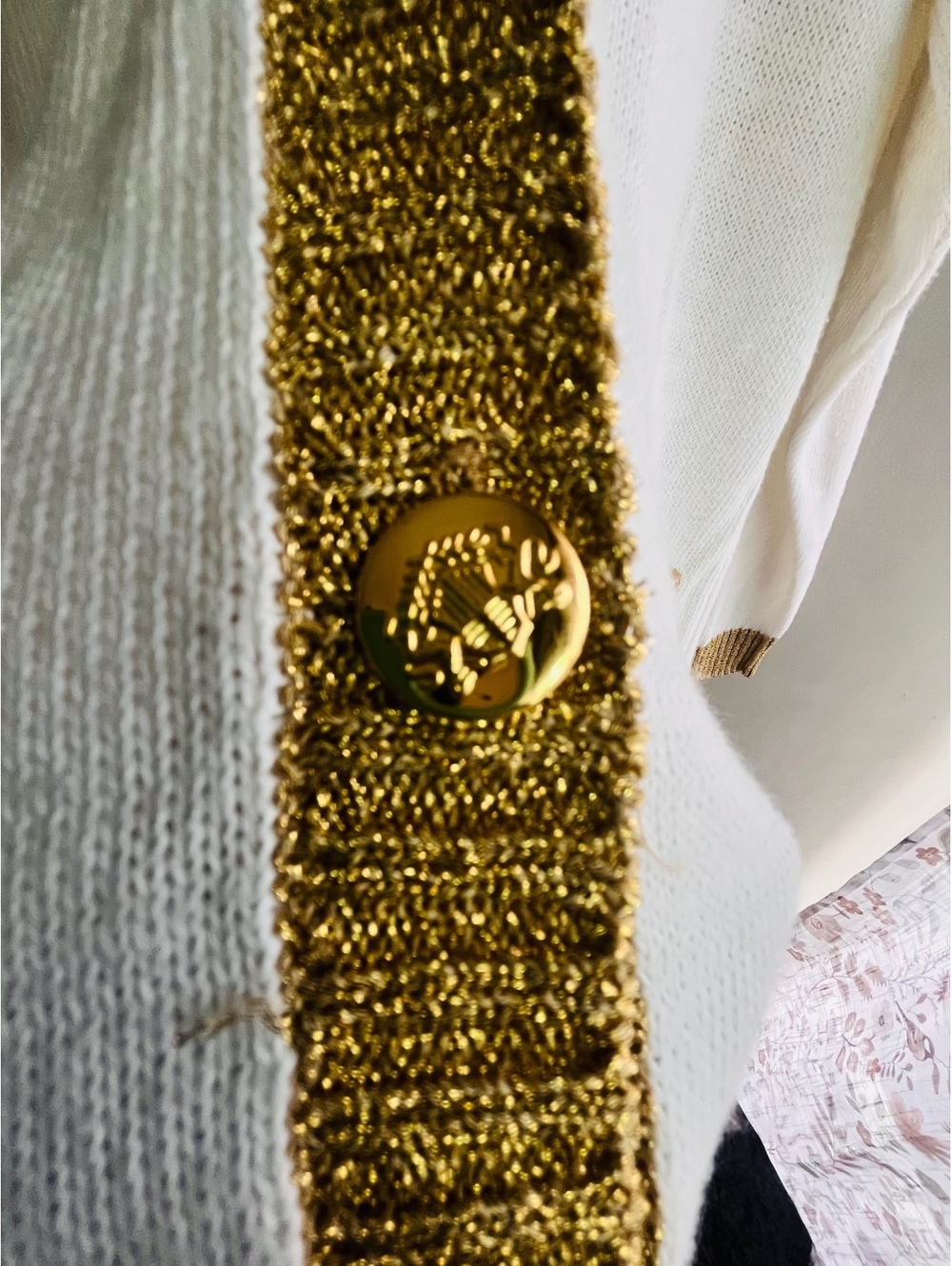 VTG Clyde Cream & Gold Knit Varsity Crest Cardigan Sweater Preppy Old Money - Picture 5 of 10